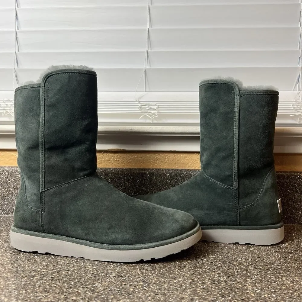 Treadlite By Ugg Gray Suede Mid Calf Boots Women's Sz 9 Sheepskin Lining Zip New